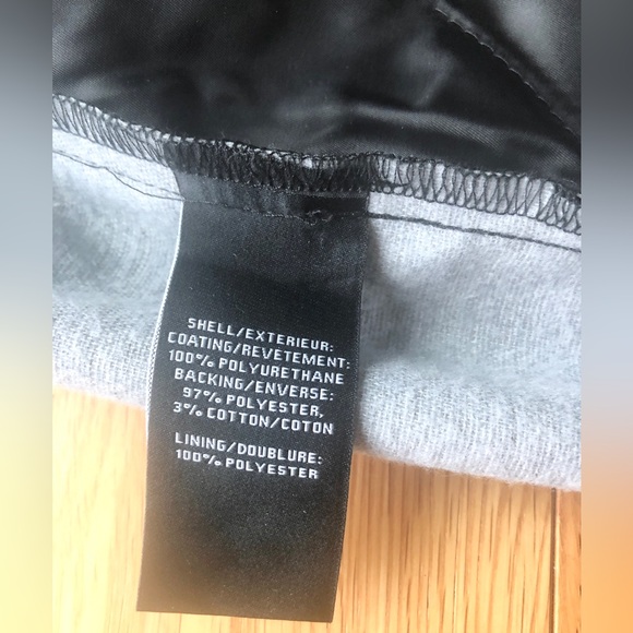 Bagatelle High Rise Faux Leather Shorts with Pockets in Black Size Small NWT - Picture 10 of 12